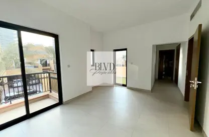 Villa - 4 Bedrooms - 5 Bathrooms for rent in Bloomingdale - Dubai Sports City - Dubai