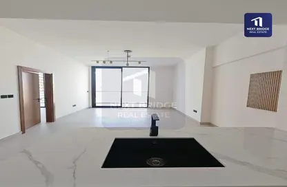 Apartment - 1 Bedroom - 2 Bathrooms for rent in Binghatti House - Jumeirah Village Circle - Dubai