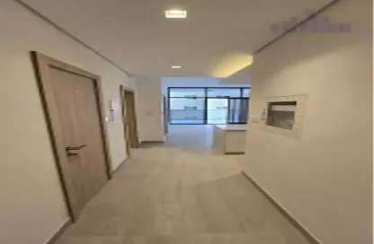 Apartment - 1 Bedroom - 2 Bathrooms for rent in Pearls by Vision - Dubai Silicon Oasis - Dubai