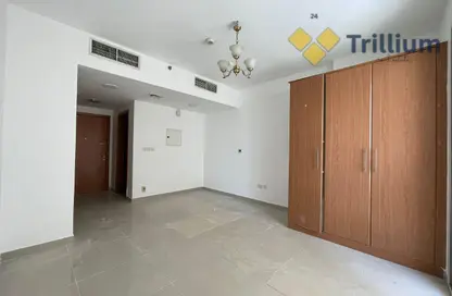 Apartment - 1 Bathroom for sale in Lakeside Tower C - Lakeside Residence - Dubai Production City (IMPZ) - Dubai