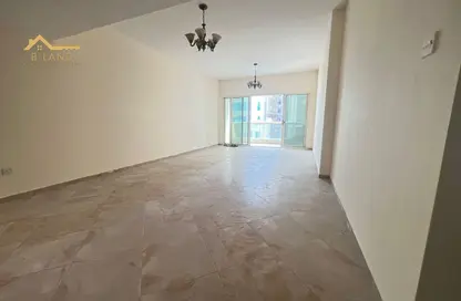 Apartment - 3 Bedrooms - 3 Bathrooms for rent in Al Taawoon Tower 1 - Al Taawoon Towers - Al Khan - Sharjah