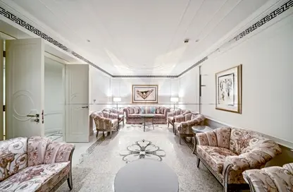 Living / Dining Room image for: Apartment - 3 Bedrooms - 4 Bathrooms for rent in Palazzo Versace - Culture Village - Dubai, Image 1