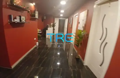 Office Space - Studio - 1 Bathroom for rent in Electra Street - Abu Dhabi Office Space - Studio - 1 Bathroom for rent in Electra Street - Abu Dhabi