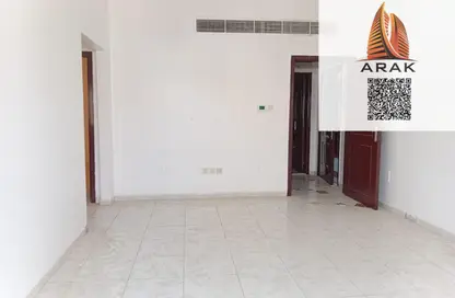 شقة - 2 غرف نوم - 2 حمامات للايجار في برج النعيمية 1 - أبراج النعيمية - النعيمية - عجمان