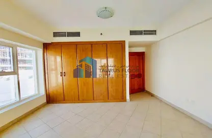 Apartment - 3 Bedrooms - 4 Bathrooms for rent in Port Saeed - Deira - Dubai