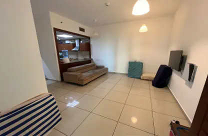 Apartment - 1 Bedroom - 2 Bathrooms for sale in Marina Pinnacle - Dubai Marina - Dubai