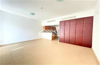 شقة - 1 حمام للبيع في برج الكريكت - مدينة دبي الرياضية - دبي