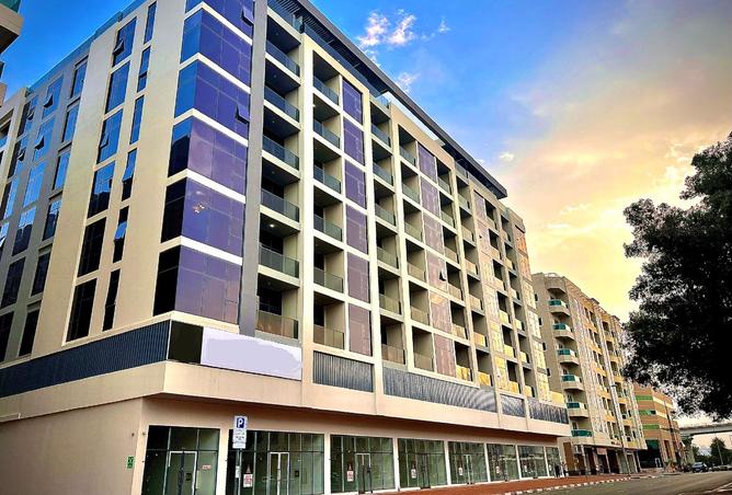 Hot Offer | Huge Brand New 3BHK+Maids | Near Metro