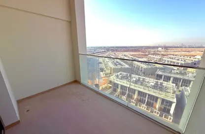Apartment - Studio - 1 Bathroom for rent in Rukan Tower B - Rukan Tower - Dubai Land - Dubai