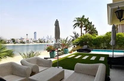 Villa - 4 Bedrooms - 5 Bathrooms for rent in Garden Homes Frond F - Garden Homes - Palm Jumeirah - Dubai