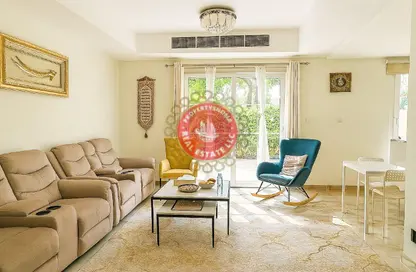 Villa - 2 Bedrooms - 2 Bathrooms for rent in Springs 14 - The Springs - Dubai