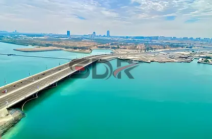 Apartment - 2 Bedrooms - 3 Bathrooms for rent in RAK Tower - Marina Square - Al Reem Island - Abu Dhabi