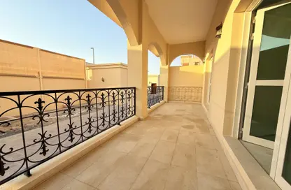 Apartment - 1 Bedroom - 1 Bathroom for rent in Shakhbout City - Abu Dhabi