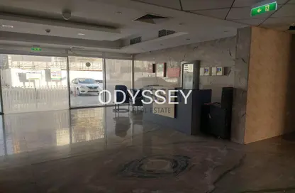 Apartment - 1 Bedroom - 2 Bathrooms for rent in Oxford Building - Jumeirah Village Circle - Dubai