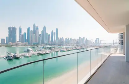 Apartment - 2 Bedrooms - 2 Bathrooms for rent in Palace Beach Residence - EMAAR Beachfront - Dubai Harbour - Dubai