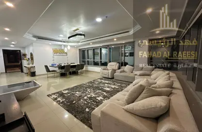 شقة - 2 غرف نوم - 2 حمامات للبيع في برج الكورنيش - الرميلة - عجمان