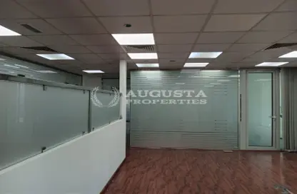 Office image for: Office Space - Studio - 4 Bathrooms for rent in Business Tower - Business Bay - Dubai, Image 1