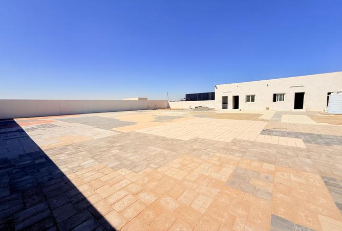 15260008 - Property Image 2