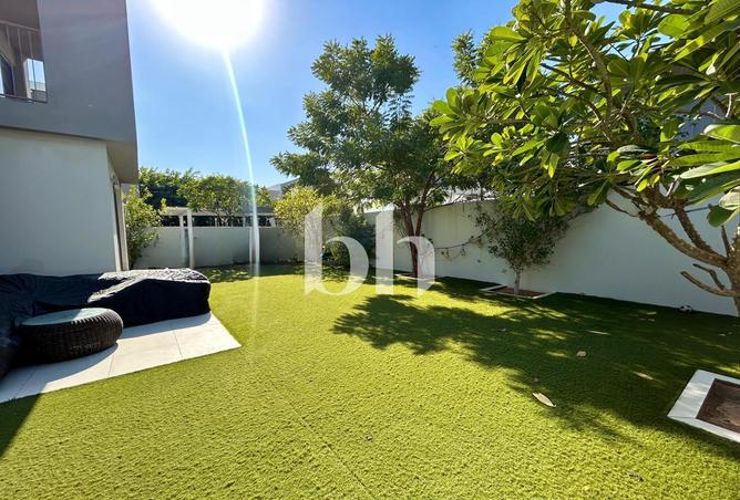 16027018 - Property Image 3