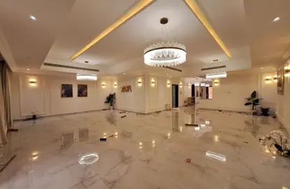 Villa - 5 Bedrooms - 6 Bathrooms for rent in Rabdan - Abu Dhabi