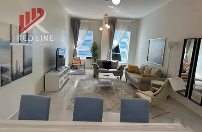 Apartment - 2 Bedrooms - 2 Bathrooms for rent in Al Khan - Sharjah