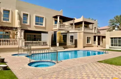 فيلا - 5 غرف نوم - 7 حمامات للايجار في فلل الجميرا 1 - جميرا 1 - الجميرا - دبي فيلا - 5 غرف نوم - 7 حمامات للايجار في فلل الجميرا 1 - جميرا 1 - الجميرا - دبي