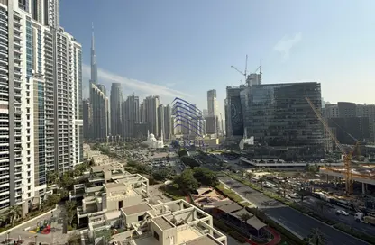 Apartment - 3 Bedrooms - 4 Bathrooms for rent in Executive Tower L - Executive Towers - Business Bay - Dubai