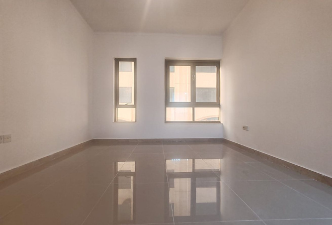 16054907 - صورة العقار 3