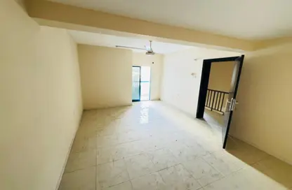 Apartment - 2 Bedrooms - 1 Bathroom for rent in Ajman Creek Towers - Al Rashidiya 1 - Al Rashidiya - Ajman Apartment - 2 Bedrooms - 1 Bathroom for rent in Ajman Creek Towers - Al Rashidiya 1 - Al Rashidiya - Ajman