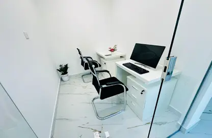Office Space - Studio - 1 Bathroom for rent in Fatima Mohammad Ahmad Bin Suleiman - Al Raffa - Bur Dubai - Dubai