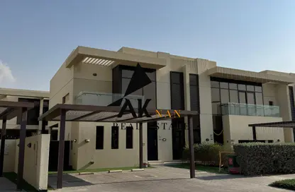 Villa - 3 Bedrooms - 4 Bathrooms for rent in Richmond - DAMAC Hills - Dubai