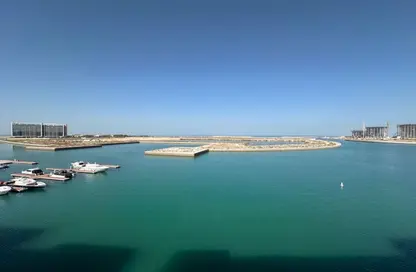 شقة - 2 غرف نوم - 3 حمامات للايجار في 18B البحيرة - لاجون - ميناء العرب - راس الخيمة - رأس الخيمة