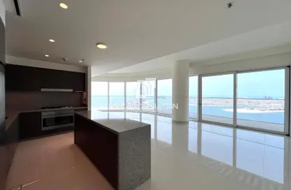 Apartment - 3 Bedrooms - 3 Bathrooms for sale in Grand Bleu Tower 1 - EMAAR Beachfront - Dubai Harbour - Dubai
