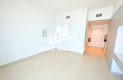 Apartment - Studio - 1 Bathroom for rent in Khalifa City A - Khalifa City - Abu Dhabi