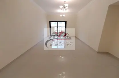 Empty Room image for: Apartment - 2 Bedrooms - 3 Bathrooms for rent in Muwaileh Commercial - Sharjah, Image 1