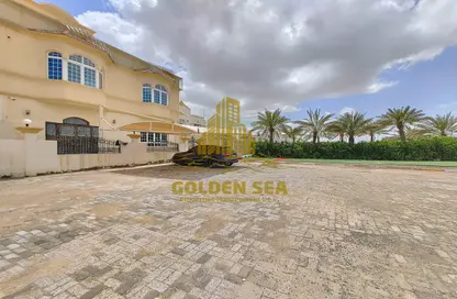 Villa - 4 Bedrooms - 6 Bathrooms for rent in Khalifa City A Villas - Khalifa City A - Khalifa City - Abu Dhabi