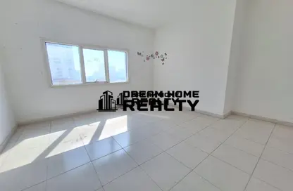 Apartment - 2 Bedrooms - 2 Bathrooms for rent in Sarab Tower - Al Majaz 3 - Al Majaz - Sharjah