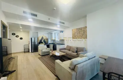 Apartment - 1 Bedroom - 1 Bathroom for rent in Bloom Towers B - Bloom Towers - Jumeirah Village Circle - Dubai