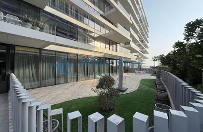 Apartment - 2 Bedrooms - 3 Bathrooms for sale in Vitalia - Palm Jumeirah - Dubai