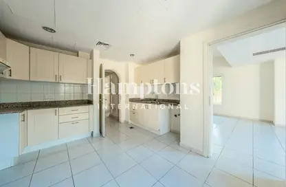 Villa - 3 Bedrooms - 3 Bathrooms for sale in Springs 2 - The Springs - Dubai