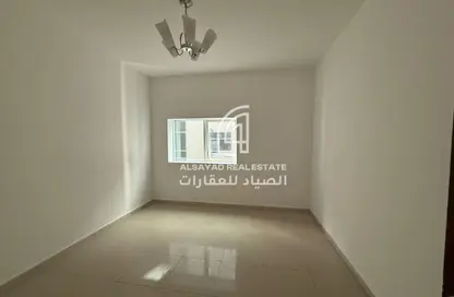 شقة - غرفة نوم - 1 حمام للايجار في التعاون 1 - أبراج التعاون - الخان - الشارقة