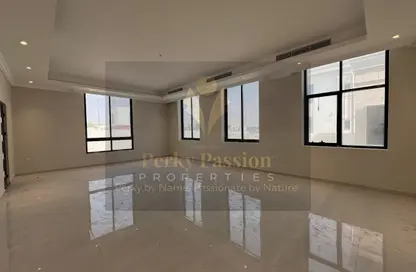 Villa - 5 Bedrooms - 6 Bathrooms for rent in Nad Al Sheba 2 - Nad Al Sheba - Dubai