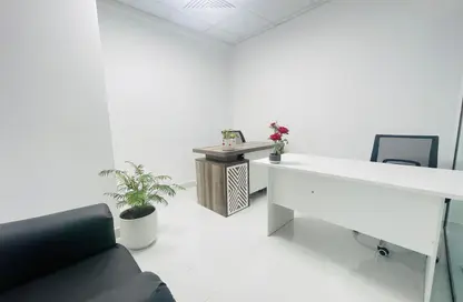 Office Space - Studio - 1 Bathroom for rent in Aspin Tower - Sheikh Zayed Road - Dubai