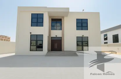 Villa - 5 Bedrooms - 6 Bathrooms for rent in Al Aweer 1 - Al Aweer - Dubai