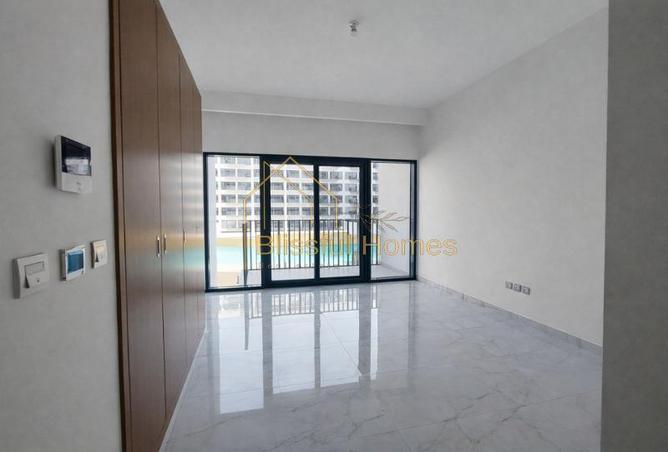 16047020 - Property Image 3