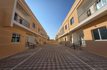 Compound - 4 Bedrooms - 3 Bathrooms for rent in Al Qusaidat - Ras Al Khaimah