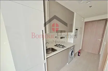 Kitchen image for: Apartment - 1 Bathroom for rent in AZIZI Riviera 32 - Meydan One - Meydan - Dubai, Image 1