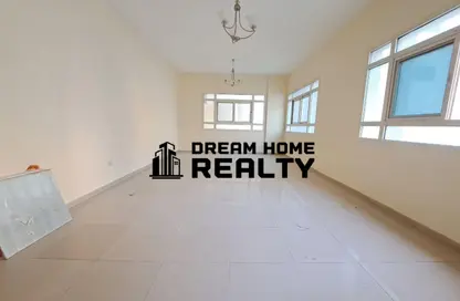 Apartment - 2 Bedrooms - 3 Bathrooms for rent in New Al Taawun Road - Al Taawun - Sharjah