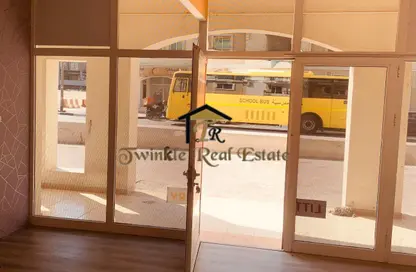 Shop - Studio - 1 Bathroom for rent in K13 - Greece Cluster - International City - Dubai