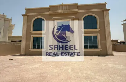 فيلا - 4 غرف نوم - 5 حمامات للايجار في الرفاع - رأس الخيمة